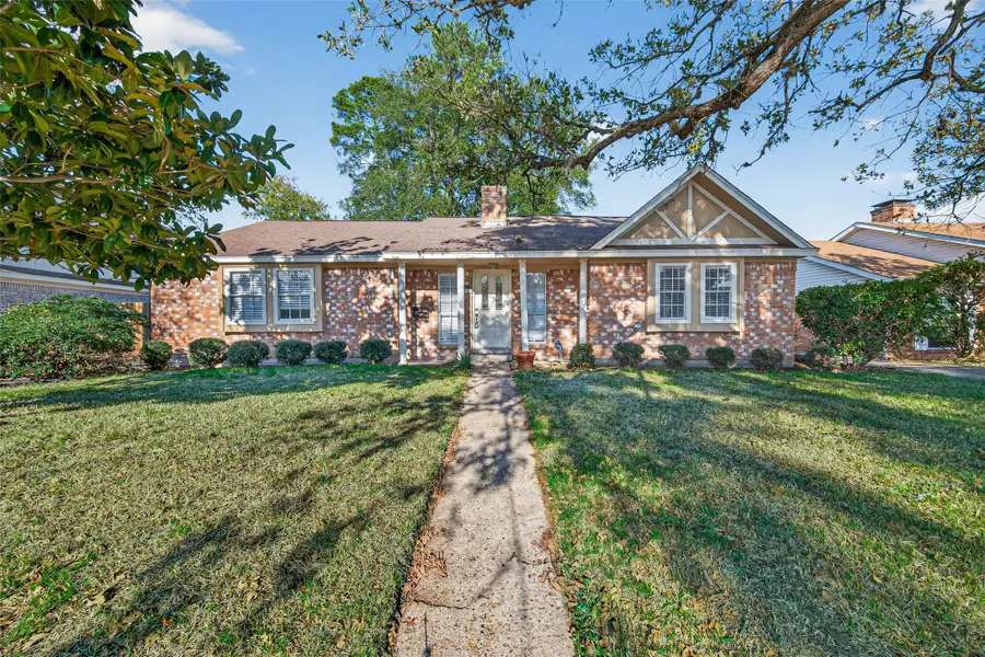 6038 Greenmont Drive, Houston, TX 77092 - Image #2