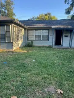 5862 Southurst Street, Houston, TX 77033 - #2