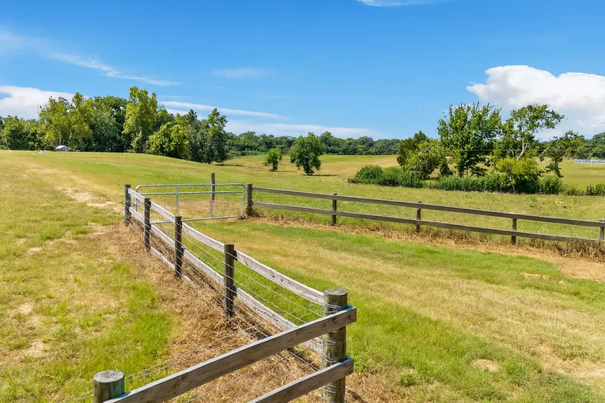 15239 Battle Road, Beasley, TX 77417 - #1