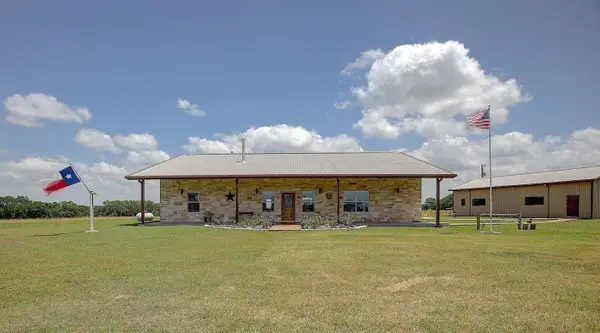 9414 Laird Road, Round Top, TX 78954