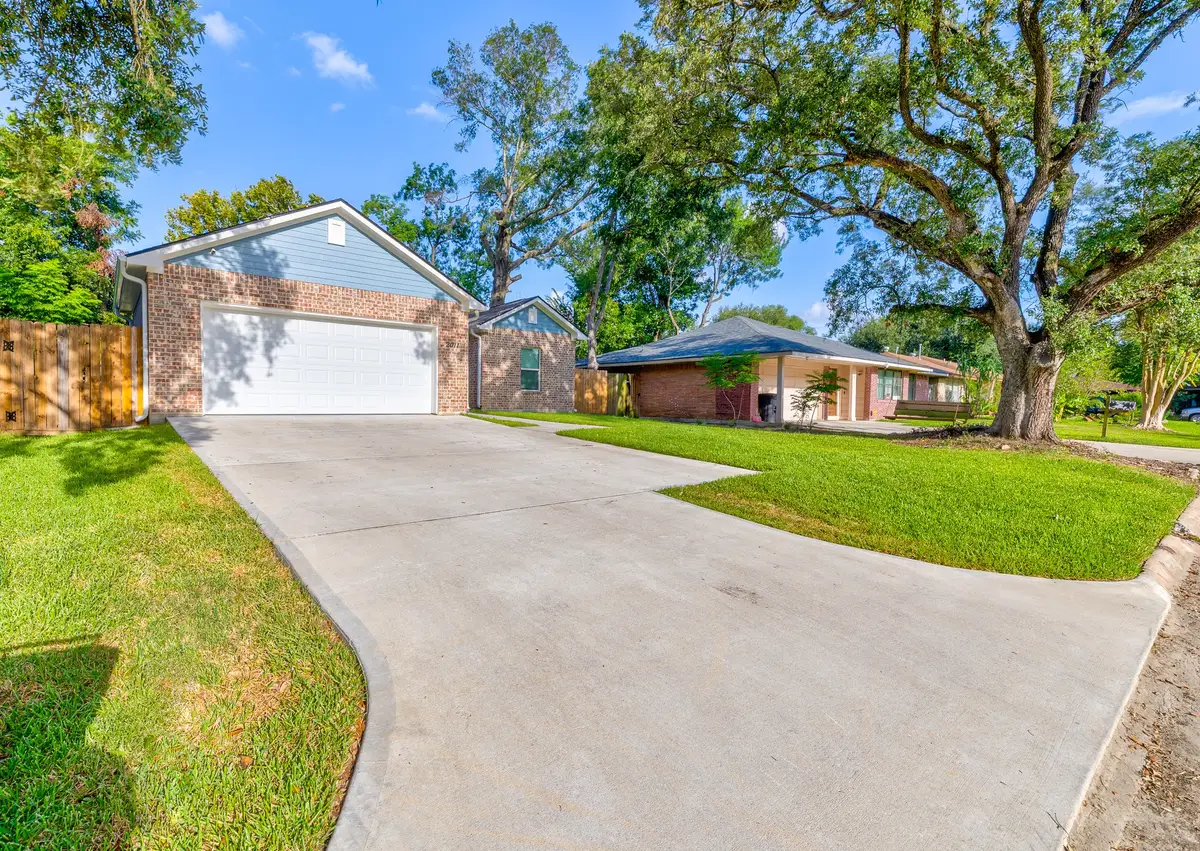 2011 Nottingham Street, Pasadena, TX 77502 - #1