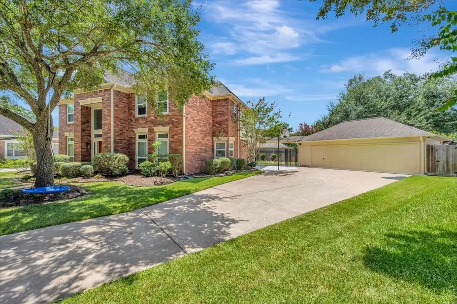 16827 Whitewater Falls Court, Pasadena, TX 77059 - #2