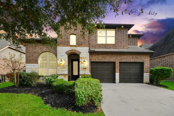 4811 Applewood Crest Lane, Rosharon, TX 77583