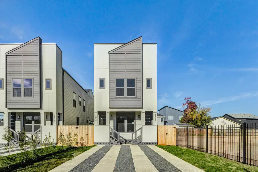 4803 Paula Street, Houston, TX 77033 - Image #2