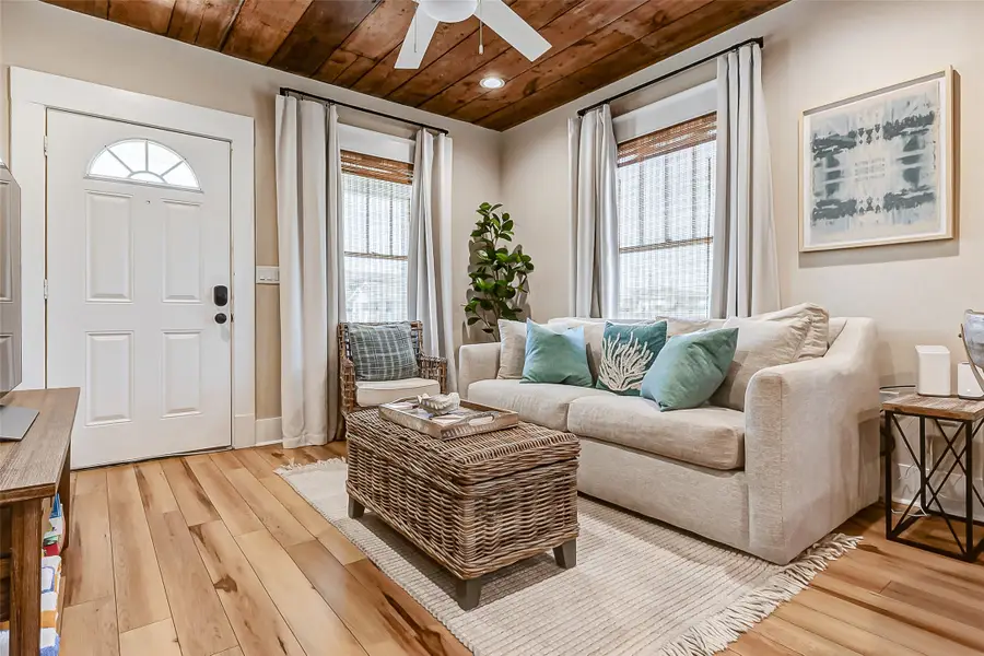 1602 40th Street, Galveston, TX 77550 - #2