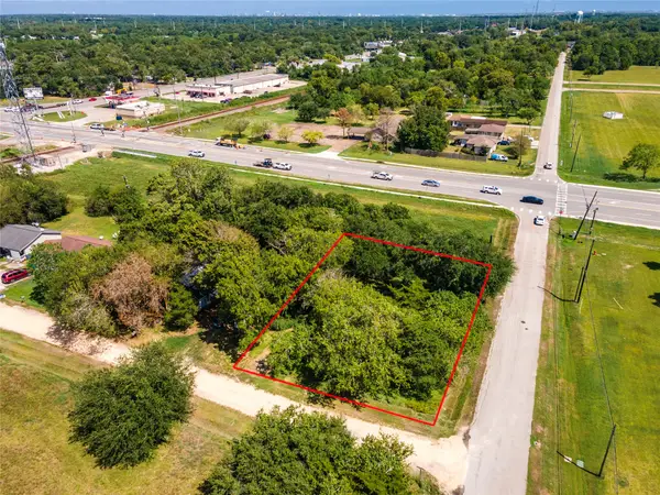 6521 Crockett Street, Hitchcock, TX 77563
