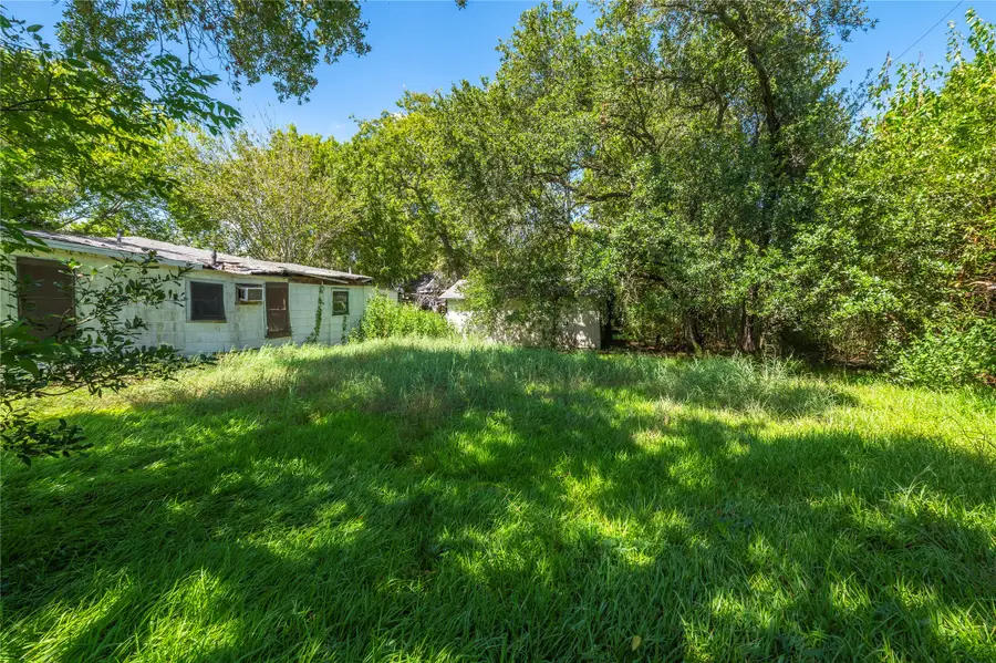 6521 Crockett Street, Hitchcock, TX 77563 - #3