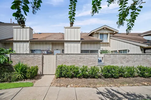 3256 Windchase Boulevard #513, Houston, TX 77082