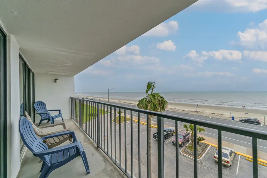 7310 Seawall Boulevard #404, Galveston, TX 77551 - #3