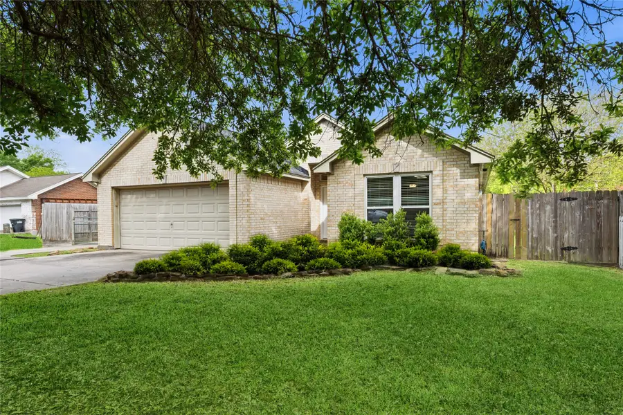 4019 N Fm 565 Road, Baytown, TX 77523 - #2