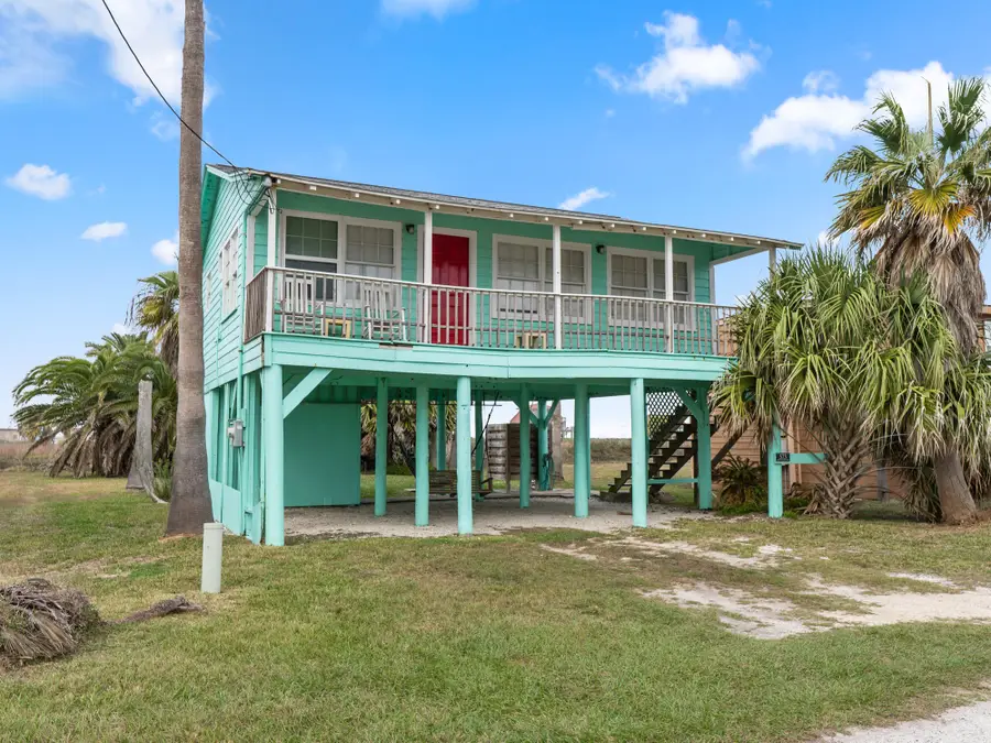 575 Beachfront Drive, Matagorda, TX 77457 - Image #3