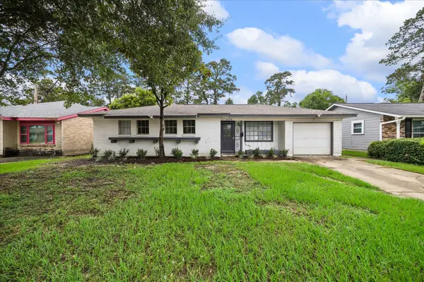 6134 Guadalupe Street, Houston, TX 77016