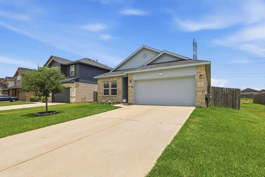 8002 Brooks Crossing Drive, Baytown, TX 77521 - #3