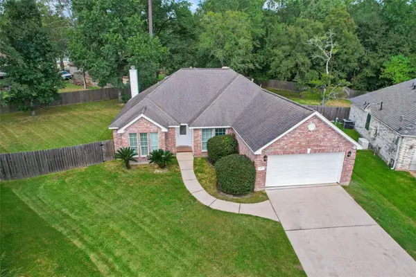 202 Maple Lane, Conroe, TX 77304
