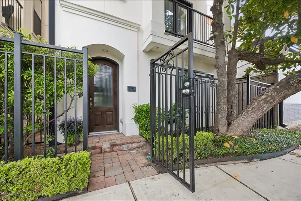 1407 Shearn Street, Houston, TX 77007