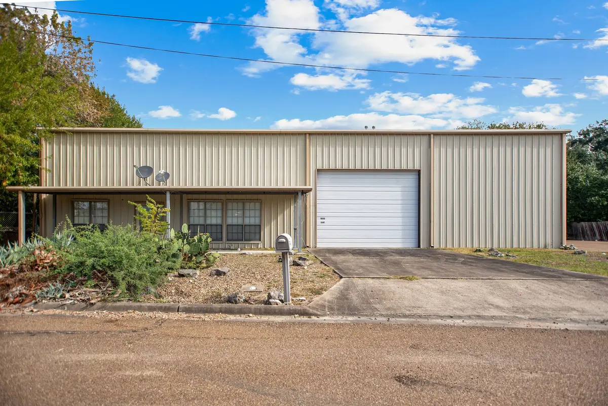 1800 Oak Drive, Port Lavaca, TX 77979 - #1
