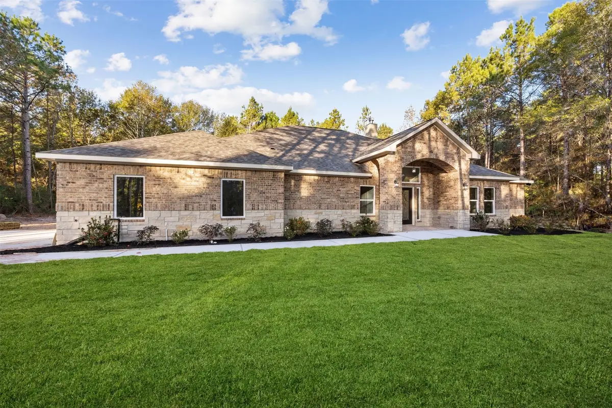 105 Wood Forest Lane, Huntsville, TX 77340 - #1