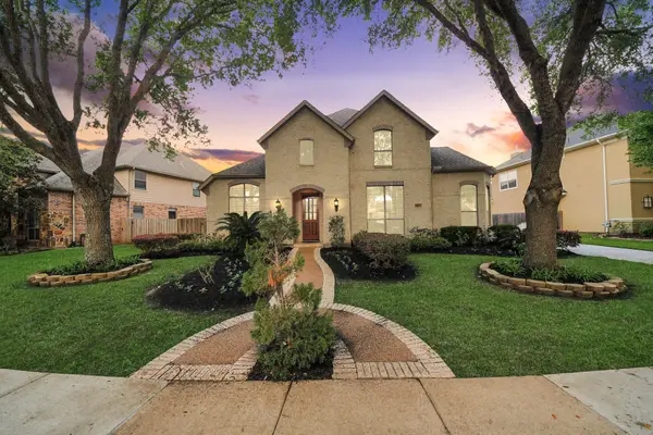 1807 Ravenel Lane, Sugar Land, TX 77479