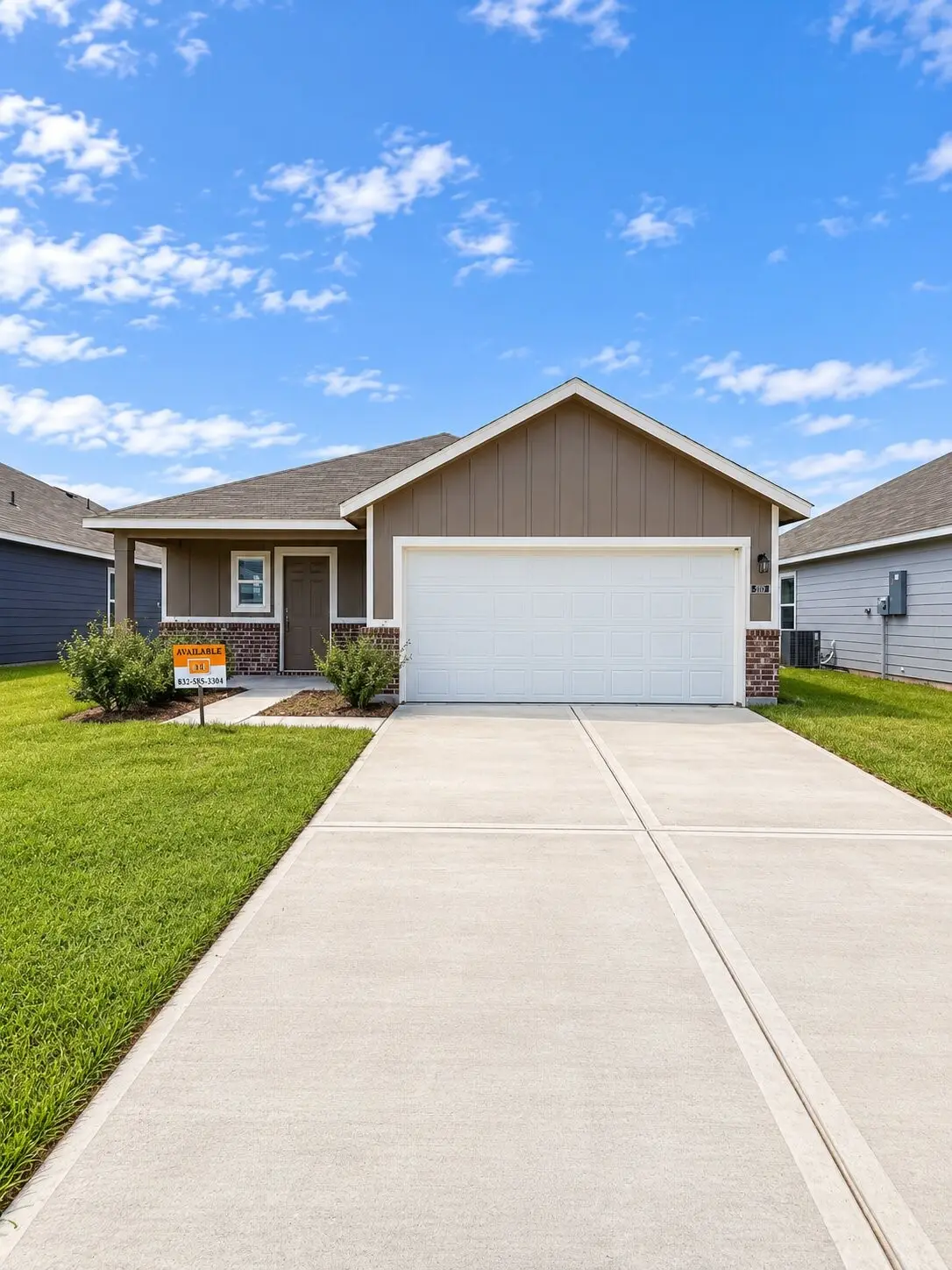 507 Oak Chase Avenue, Dayton, TX 77535 - #1