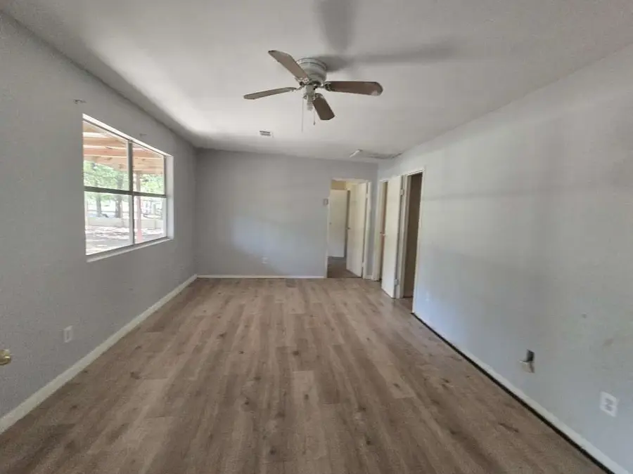 470 Trails End Drive, Cleveland, TX 77328 - #2