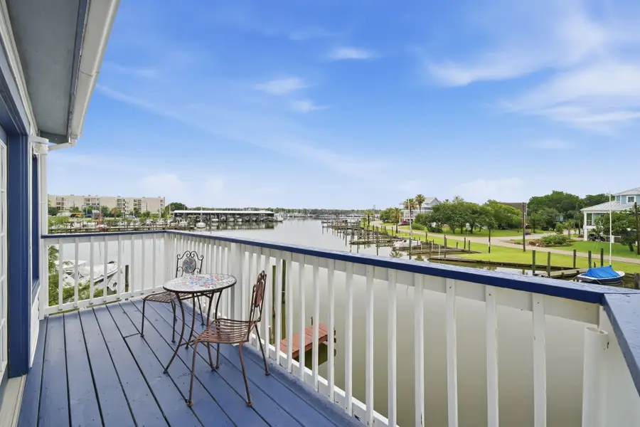 22 Tindel Street, Kemah, TX 77565 - #3