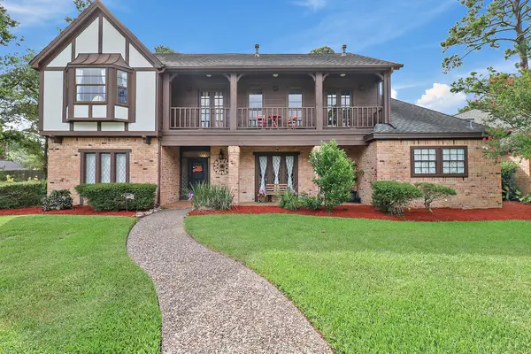 3902 Savell Drive, Baytown, TX 77521