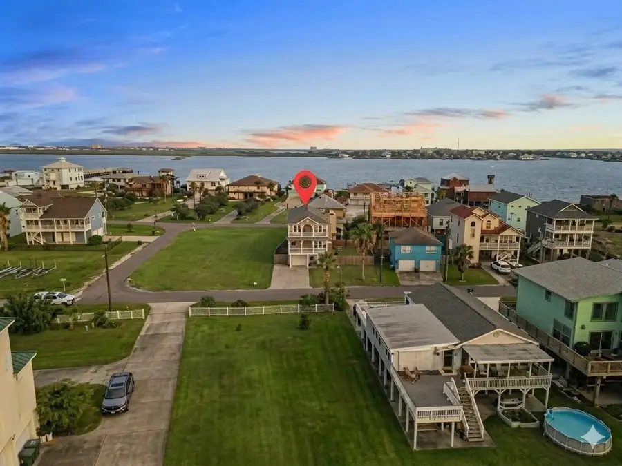 9605 Teichman Road, Galveston, TX 77554 - #2