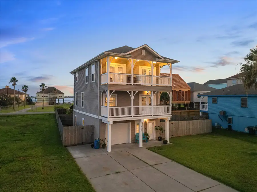 9605 Teichman Road, Galveston, TX 77554 - #3