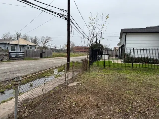 3510 Cobb Street, Houston, TX 77004 - #2