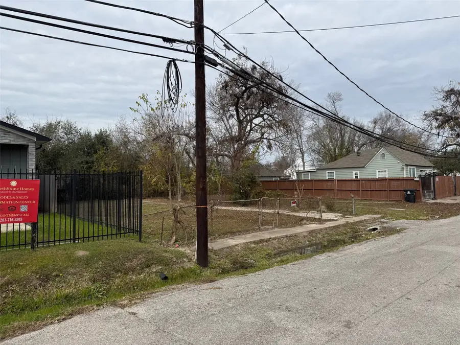 3510 Cobb Street, Houston, TX 77004 - #3