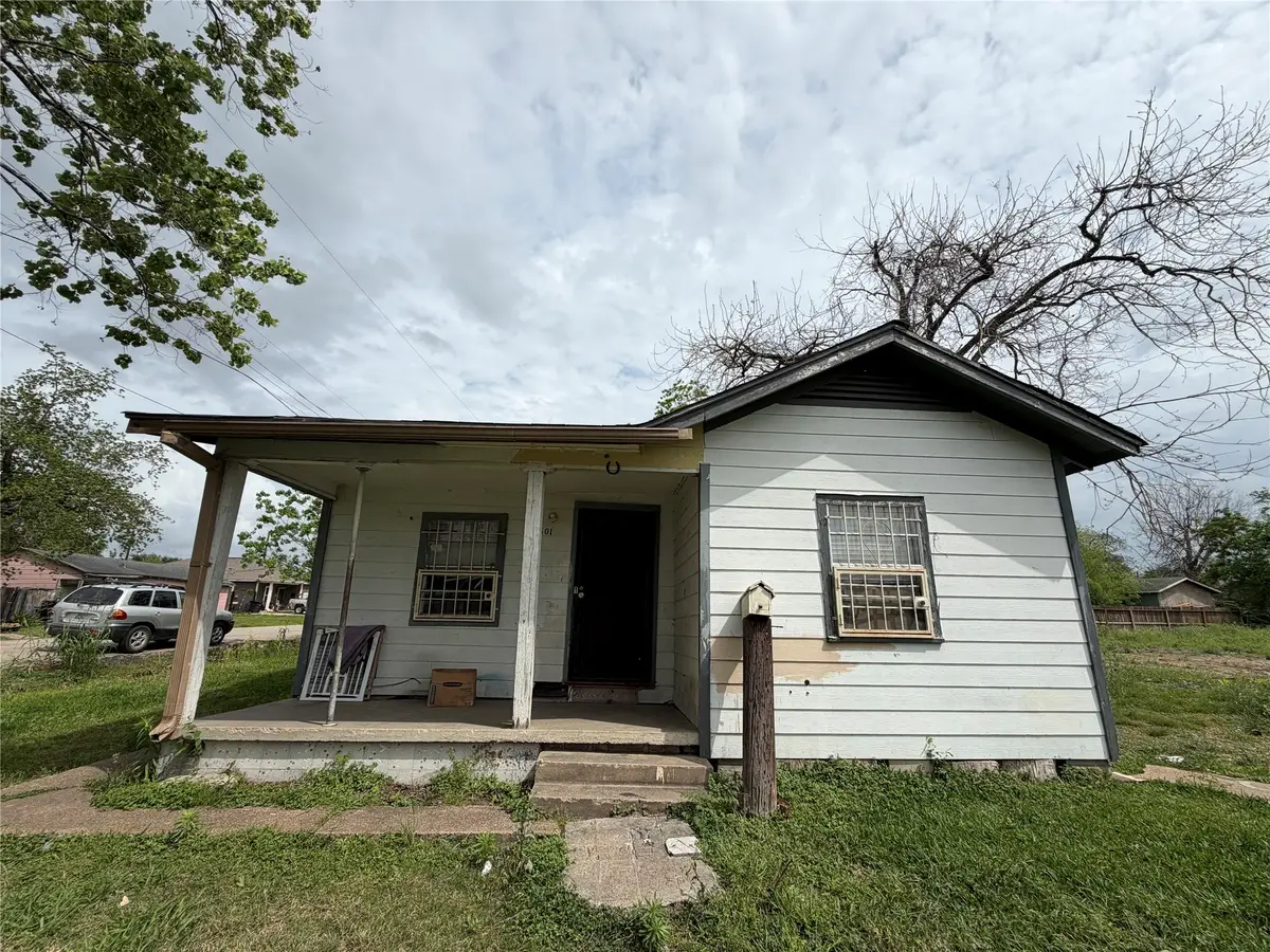 6601 Sidney Street, Houston, TX 77021 - #1