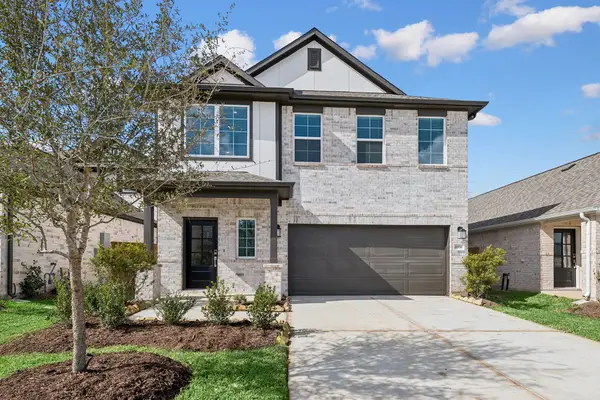 8051 Kay Harbor Drive, Cypress, TX 77433