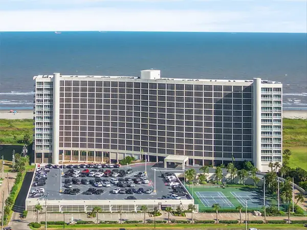 1401 E Beach Drive #1211, Galveston, TX 77550