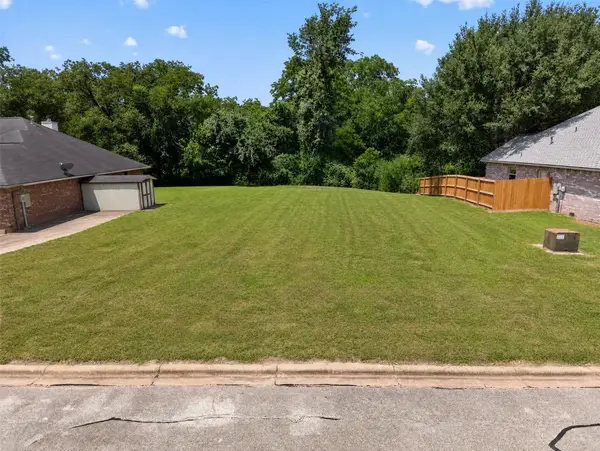 0000 Oakwood Drive, Brenham, TX 77833