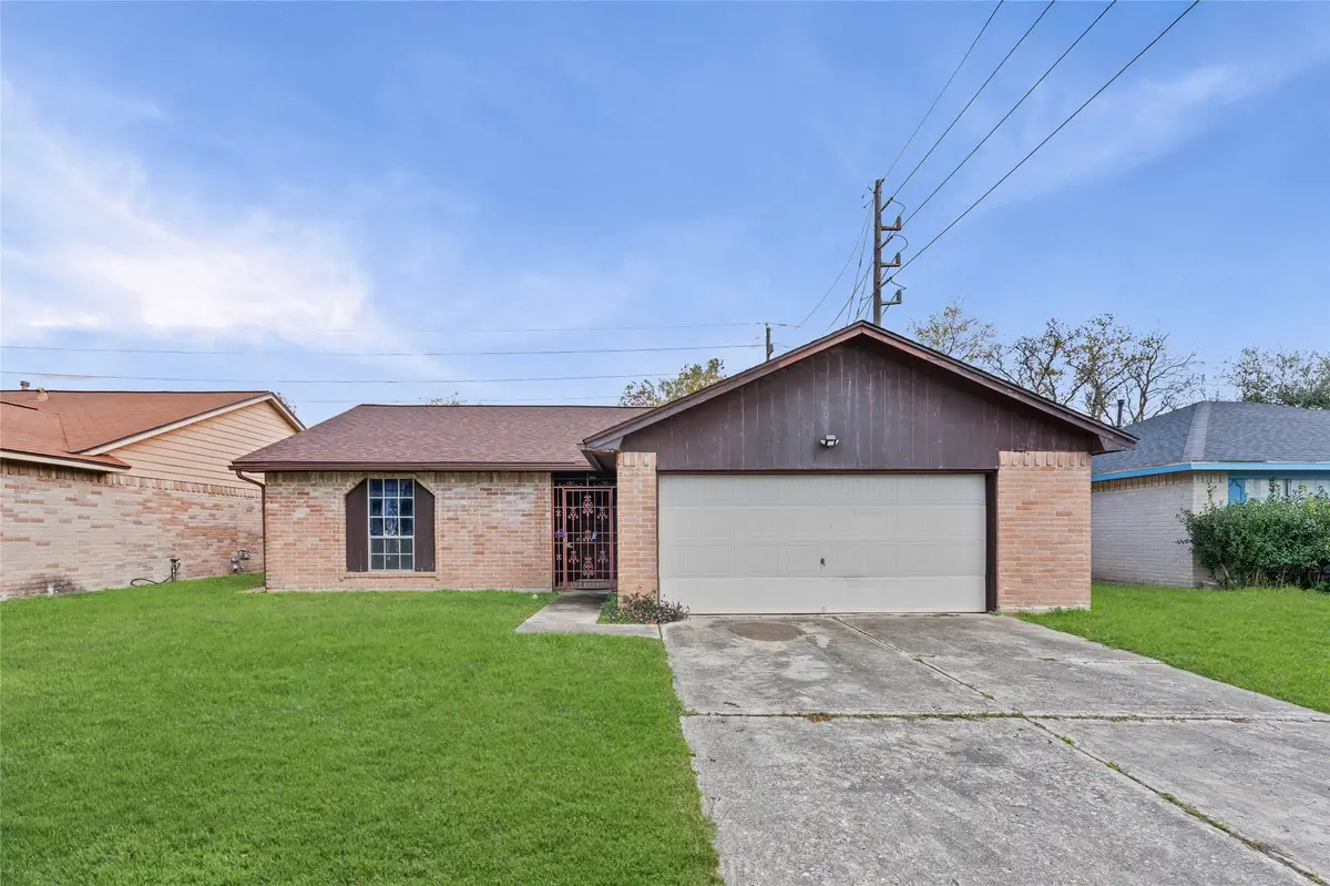 11930 Welshpool Glen Drive, Houston, TX 77066 - Image #1