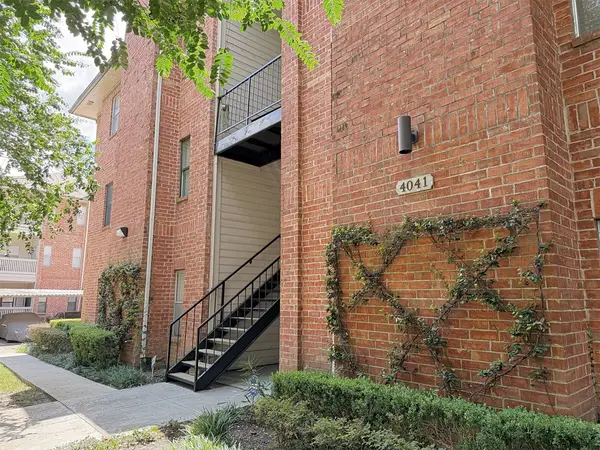4041 Law Street #505, Houston, TX 77005
