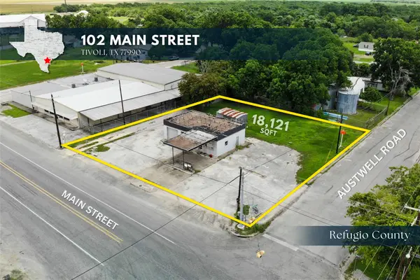 102 Main Street, Tivoli, TX 77990