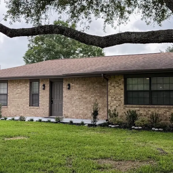 2474 County Road, Alvin, TX 77511