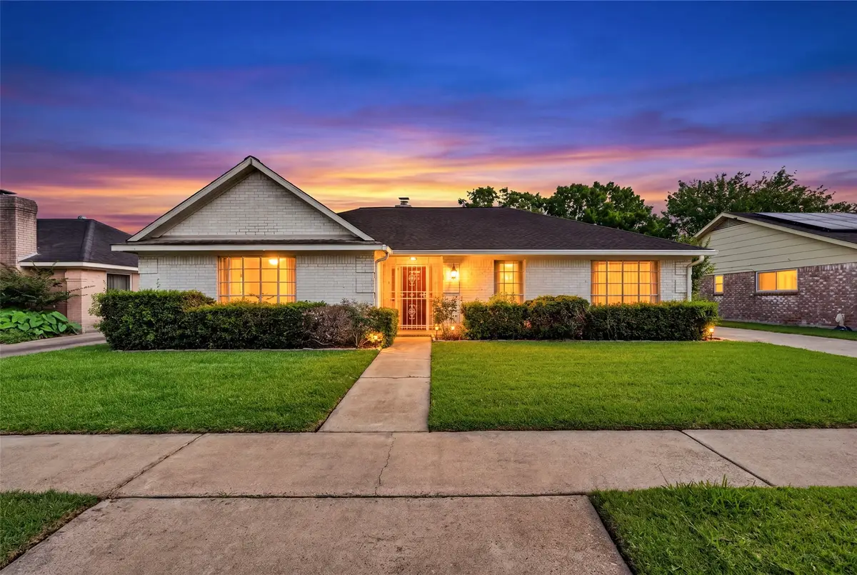 6215 Sanford Road, Houston, TX 77096 - #1