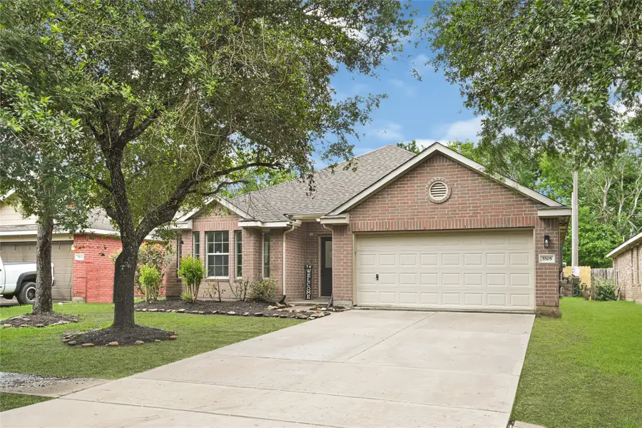 5505 Savannah Woods Lane, Rosharon, TX 77583 - #2