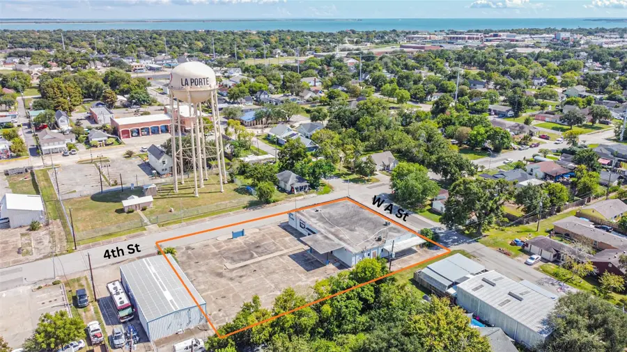 130 S 4th Street #1, La Porte, TX 77571 - Image #2