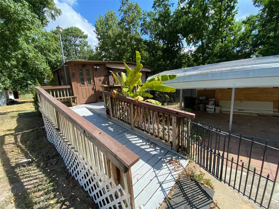 109 Birchwood Drive, Willis, TX 77378 - #3