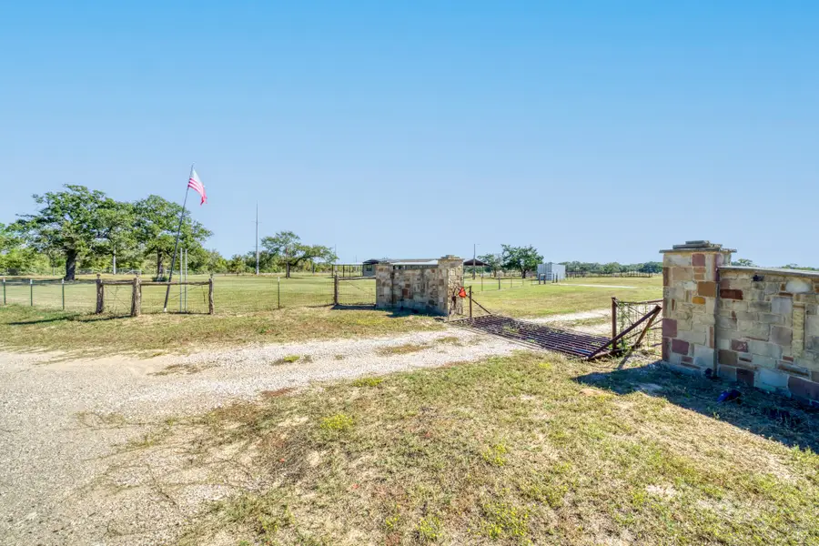 24644 Old Highway 6, Navasota, TX 77868 - #2