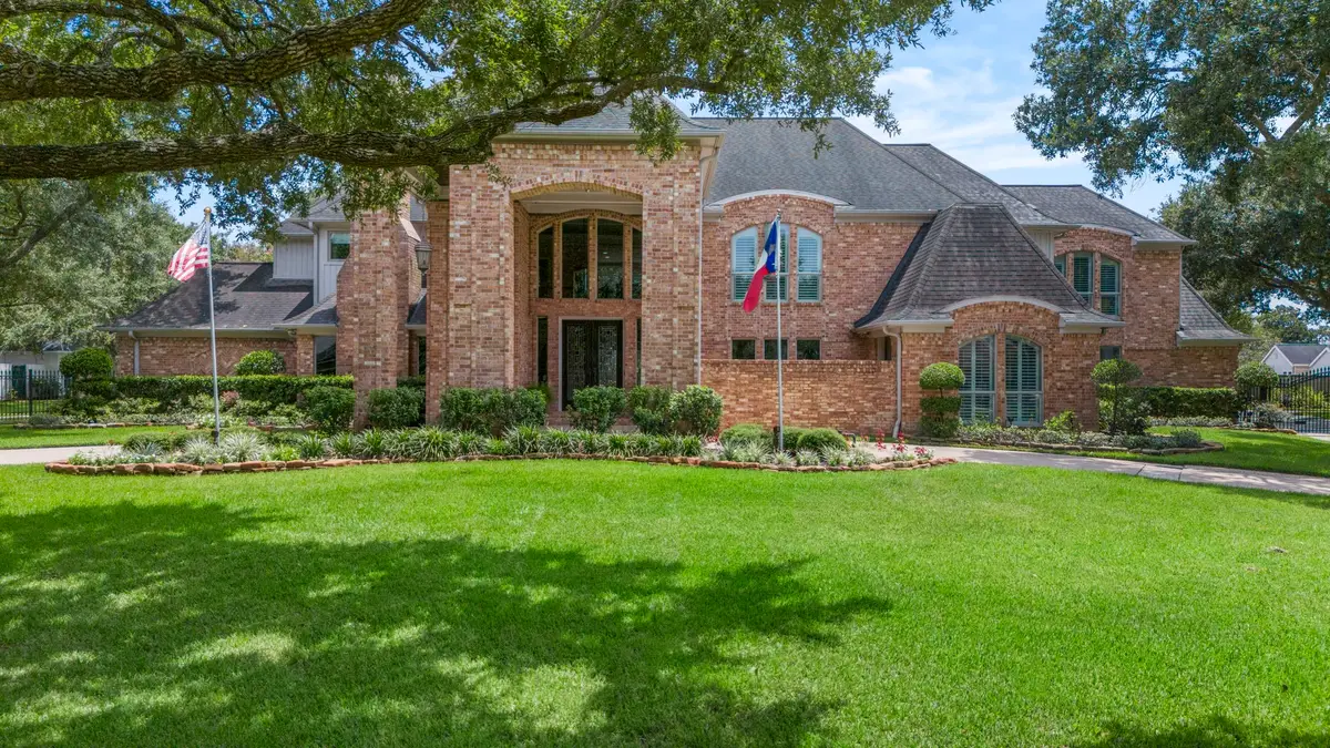 3 Regent Court, Sugar Land, TX 77478 - #1