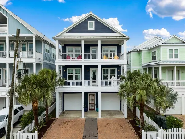 3827 Conch, Galveston, TX 77554