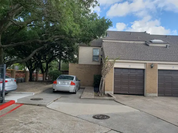 2277 S Kirkwood Road #1115, Houston, TX 77077