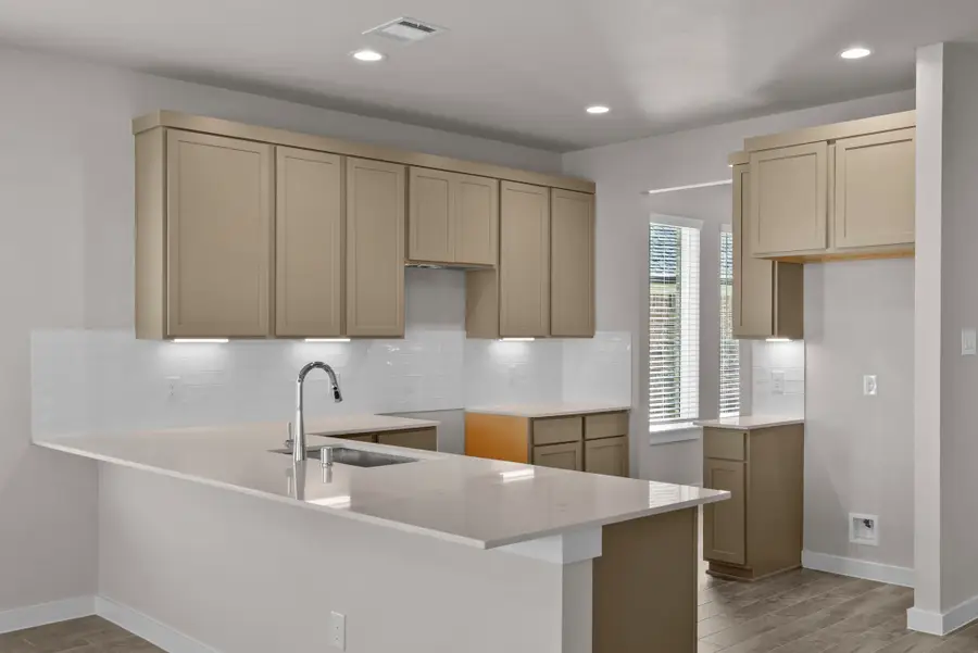 45 Shining Point Drive, Waller, TX 77484 - #2