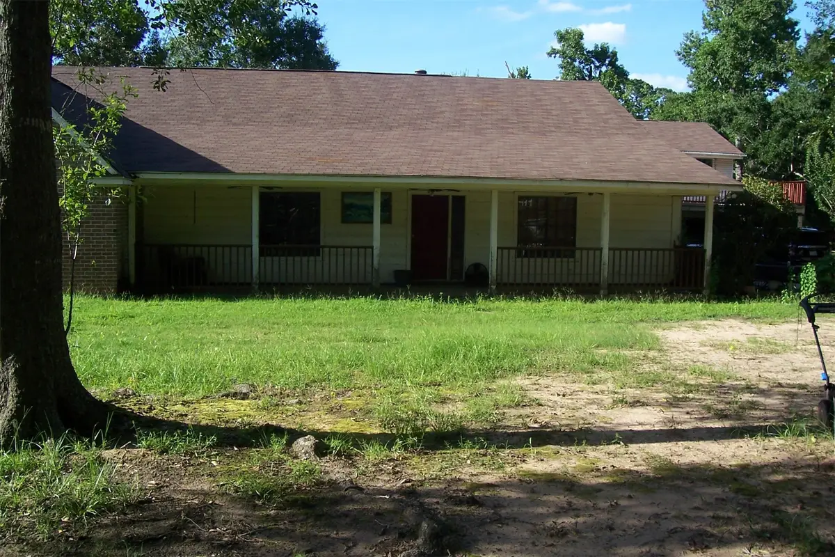 12110 Hillcrest Dr, Pinehurst, TX 77362 - #1