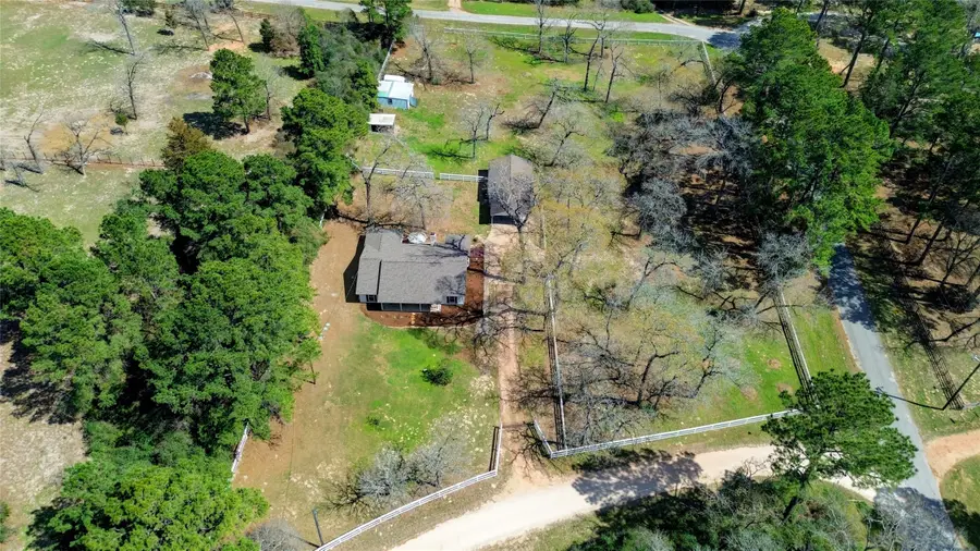 29040 East Lake, Hempstead, TX 77445 - #2