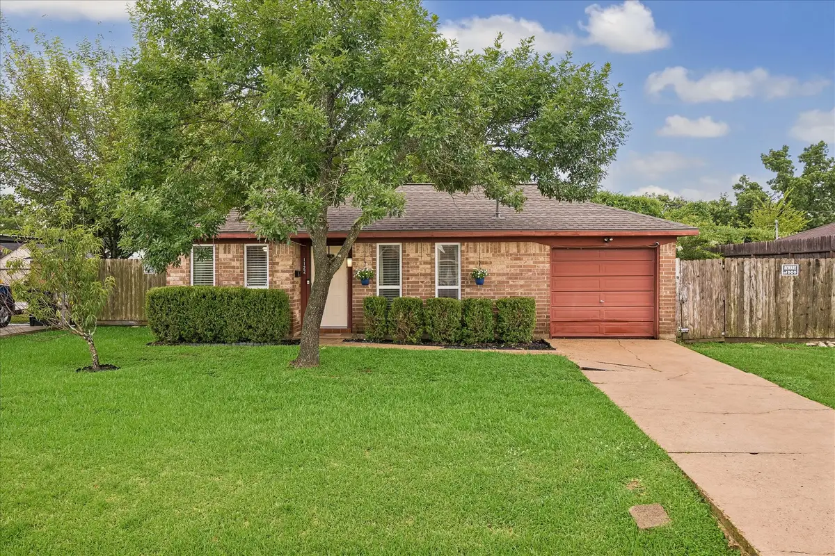 1122 Sunny Drive, Houston, TX 77037 - #1